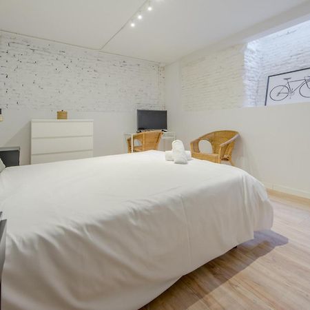 Modern Apt Para 7Pax En Chamberi-Ponzano Madrid Buitenkant foto