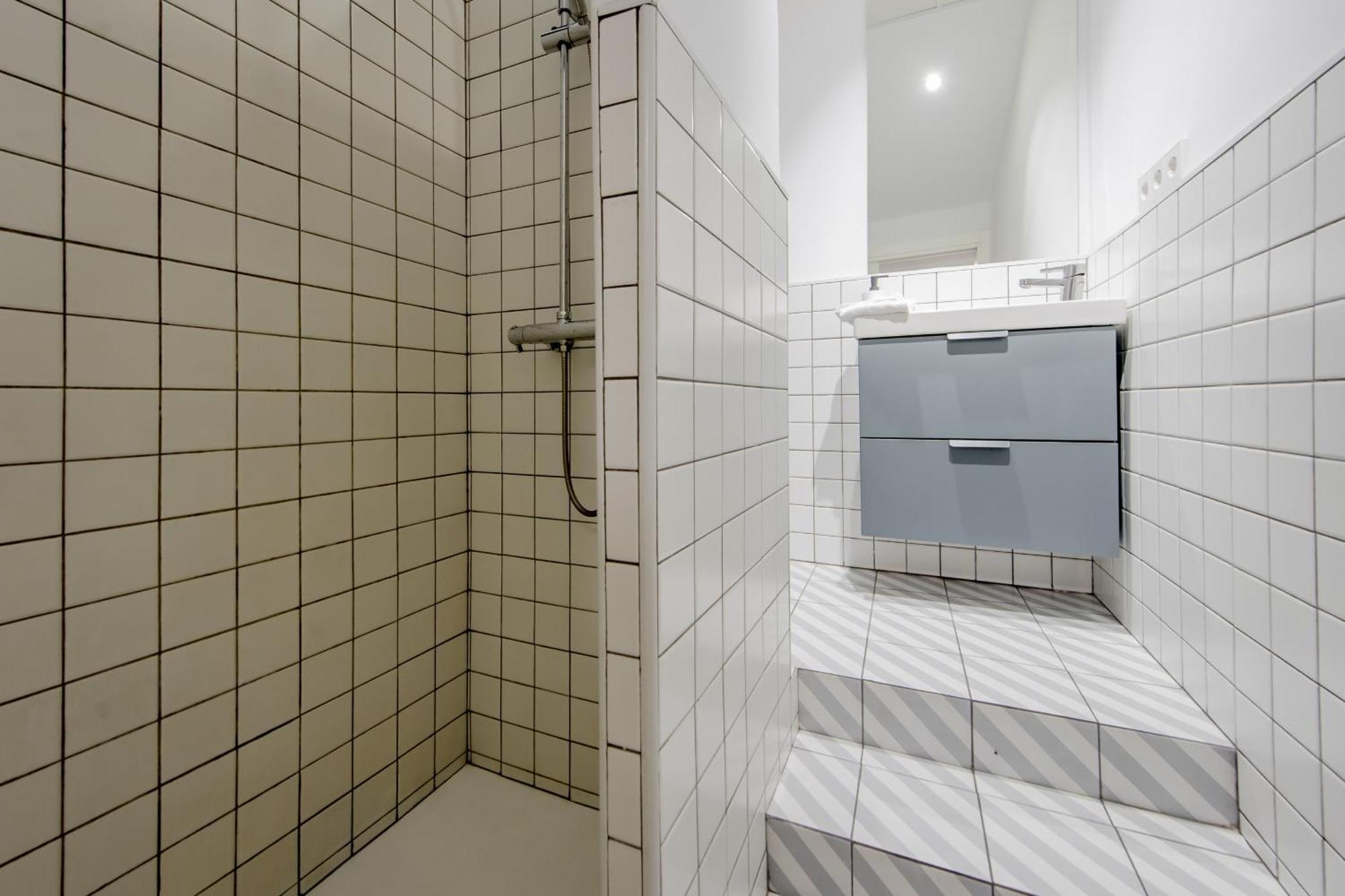Modern Apt Para 7Pax En Chamberi-Ponzano Madrid Buitenkant foto