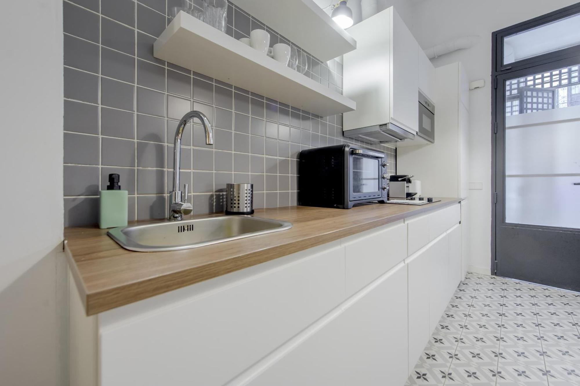 Modern Apt Para 7Pax En Chamberi-Ponzano Madrid Buitenkant foto