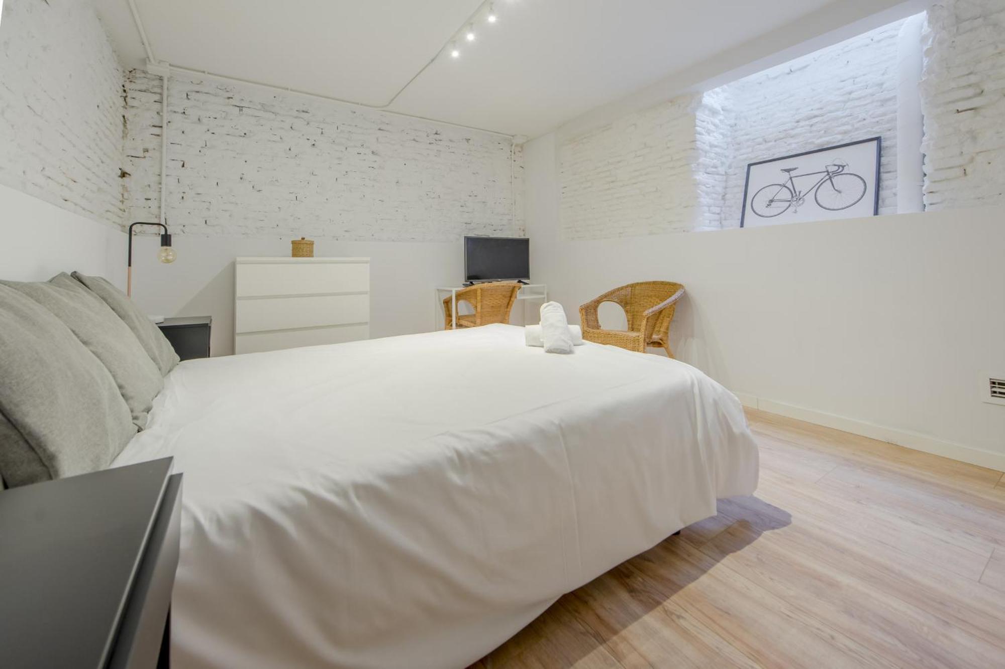 Modern Apt Para 7Pax En Chamberi-Ponzano Madrid Buitenkant foto